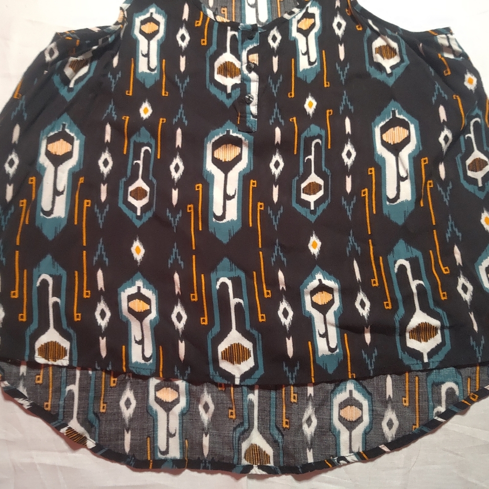 H&M Divided Tank Top Women's 8 Multicolor Geometric Round Neck Sleeveless Shirt - Picture 5 of 12